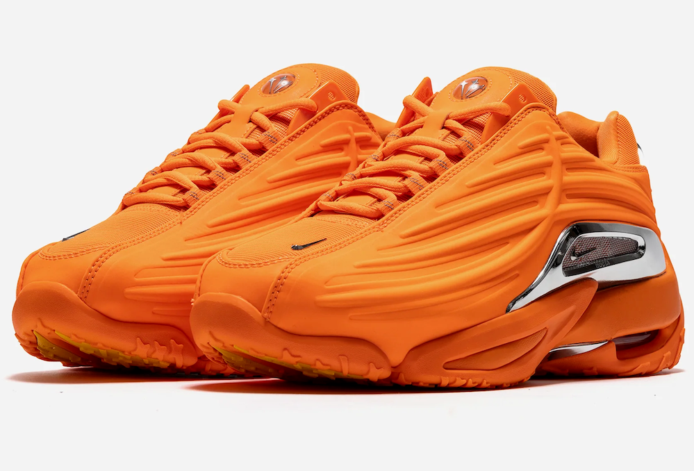 NOCTA x Nike Hot Step 2 Resurfaces in 'Total Orange' – CrepProtect NOCTA x Nike Hot Step 2 Resurfaces in 'Total Orange' – CrepProtect