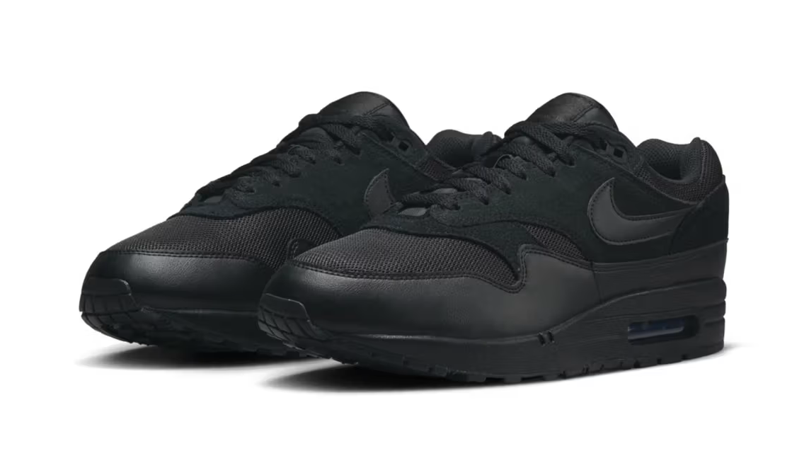 Nike air max 1s black discount