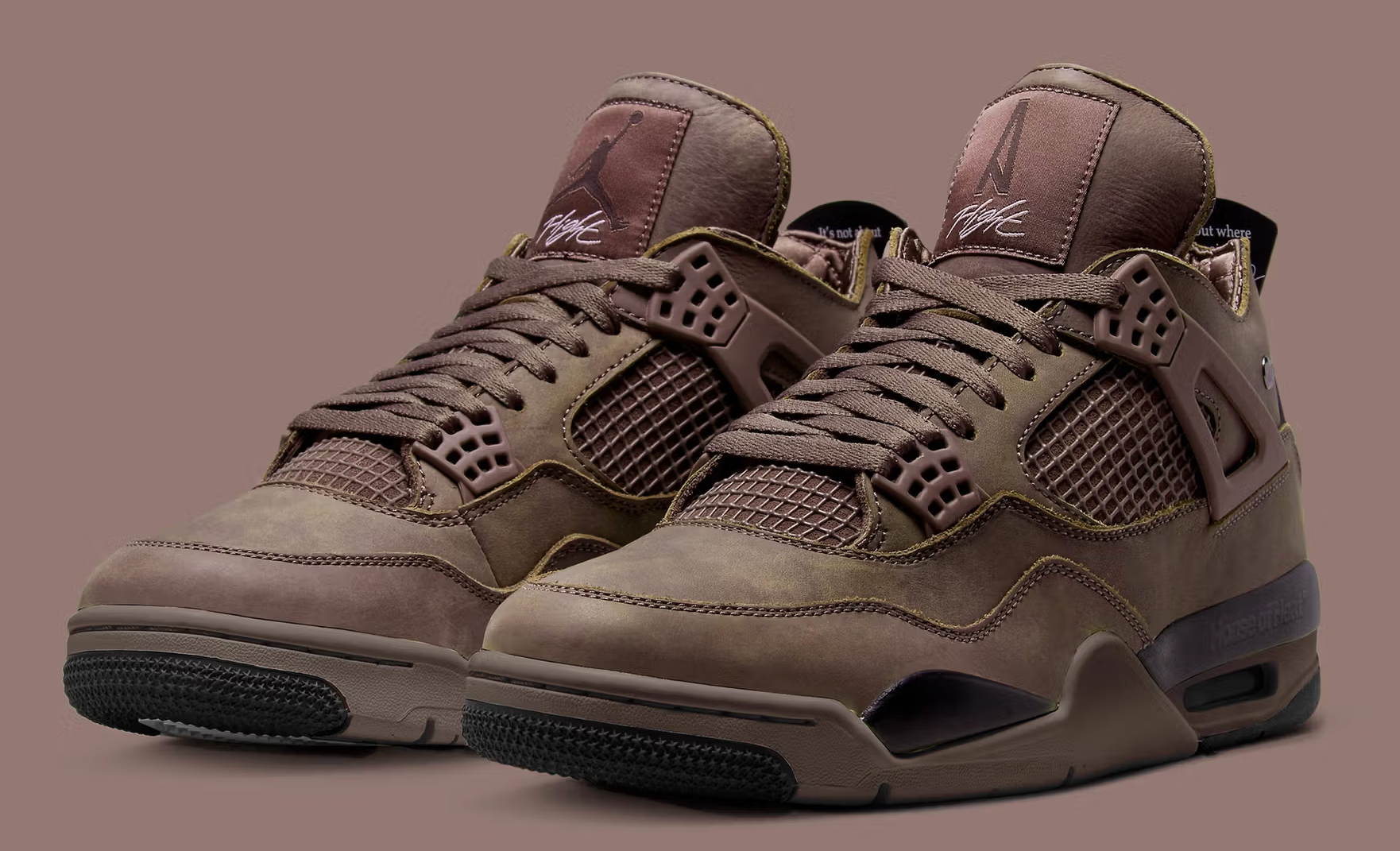 First Look: A Ma Maniére x Air Jordan 4 'Dark Mocha' – CrepProtect First Look: A Ma Maniére x Air Jordan 4 'Dark Mocha' – CrepProtect