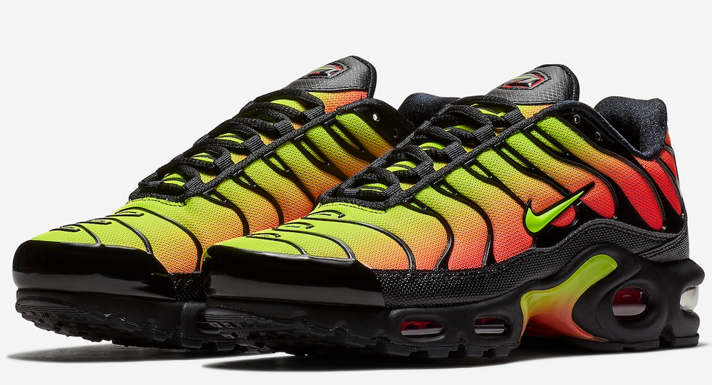 Nike air max sales plus volt red white