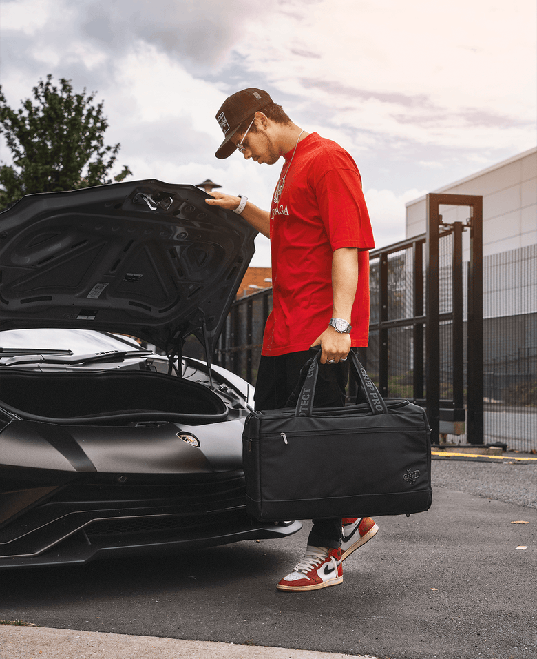 Sneaker Bag | UPC